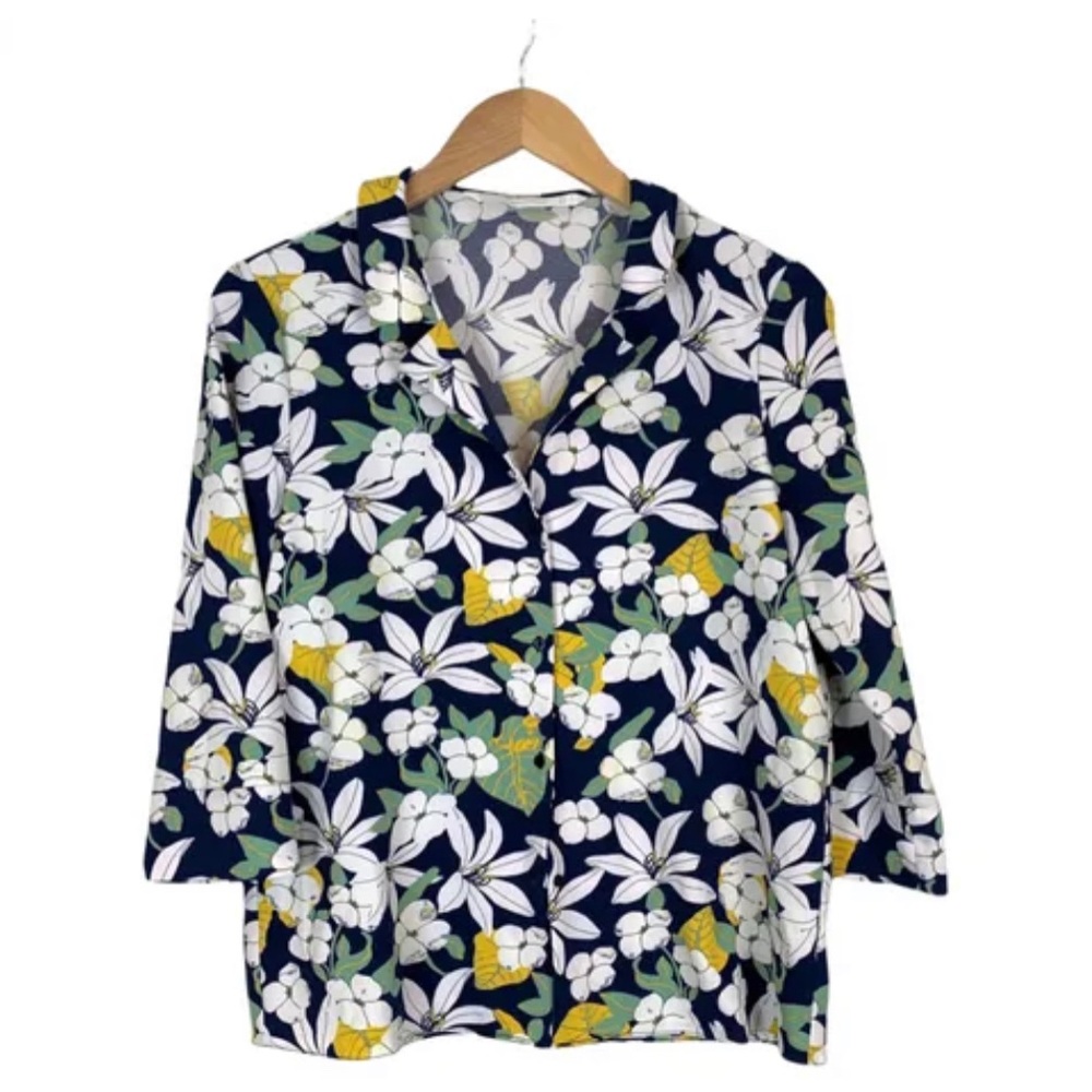 Zara floral blouse size medium